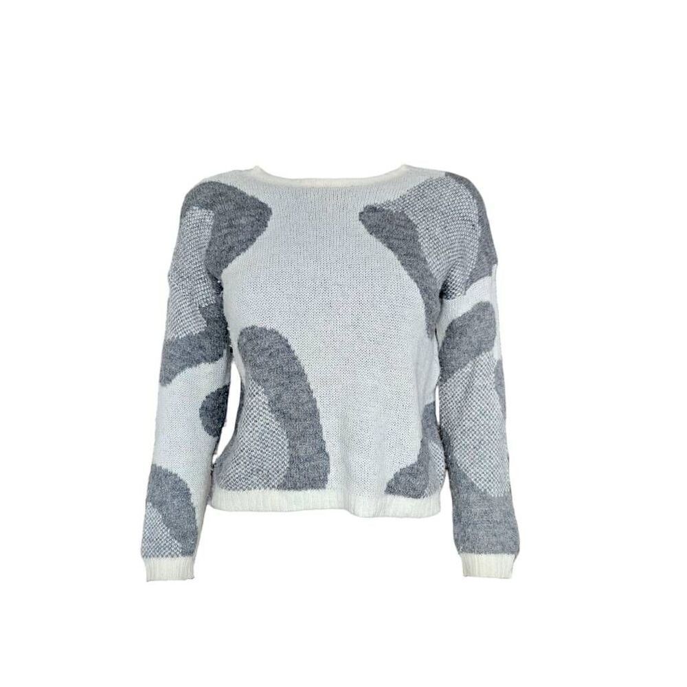 minimalist patterned knit sweater